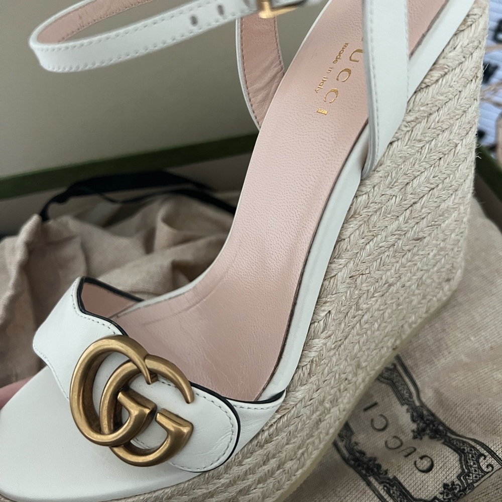 Authentic GUCCI white leather platform espadrilles size 37
